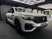 USED 2022 22 VOLKSWAGEN TOUAREG 3.0 TDI V6 Black Edition SUV 5dr Diesel Tiptronic 4Motion Euro 6 (s/s) (286 ps) + CARPLAY/ANDROID AUTO +