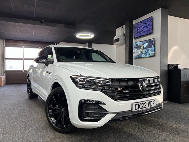 2022 VOLKSWAGEN TOUAREG
