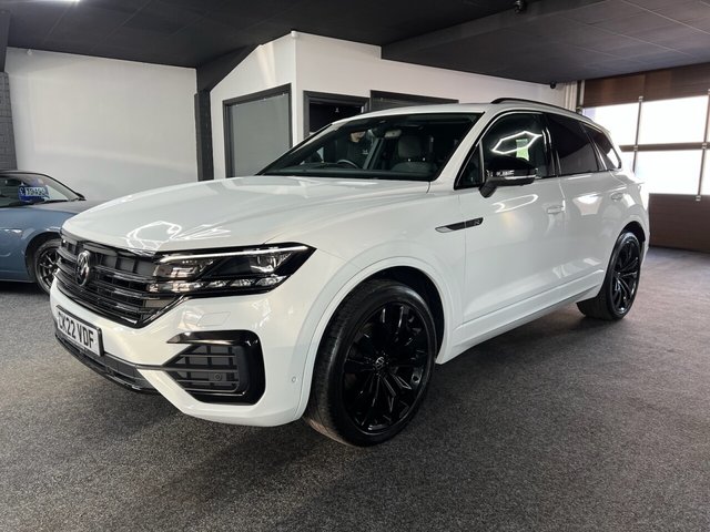 2022 VOLKSWAGEN TOUAREG - Photo 3