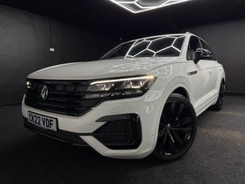2022 VOLKSWAGEN TOUAREG