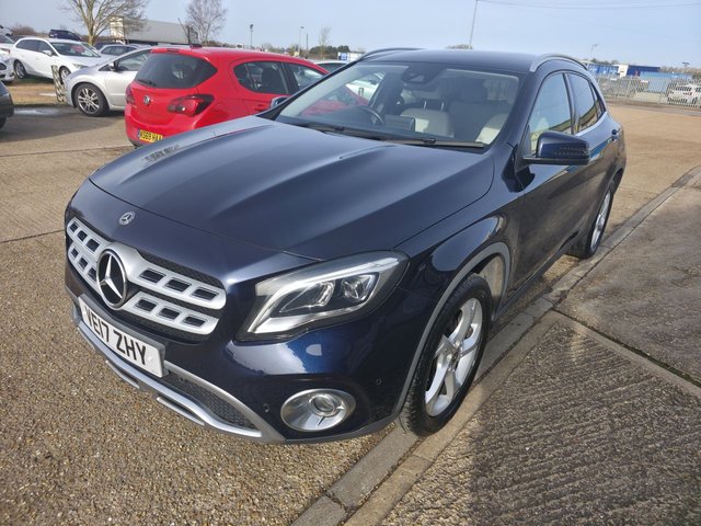 2017 MERCEDES-BENZ GLA 2.0 GLA250 Sport (Premium) SUV 5dr Petrol 7G-DCT 4MATIC Euro 6 (s/s) (211 ps) - Photo 4
