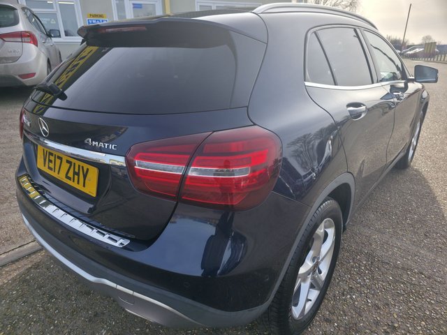 2017 MERCEDES-BENZ GLA 2.0 GLA250 Sport (Premium) SUV 5dr Petrol 7G-DCT 4MATIC Euro 6 (s/s) (211 ps) - Photo 10