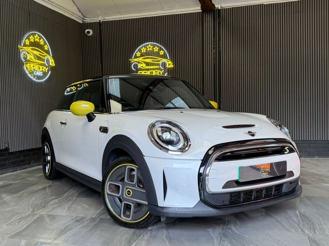2023 MINI COOPER SE 32.6KWH LEVEL 2 HATCHBACK 3DR ELECTRIC AUTO 184 PS 2023 12,000... photo