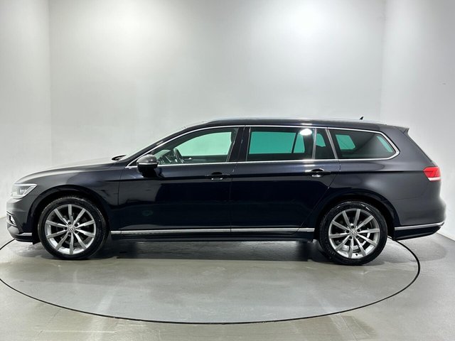 2018 Volkswagen Passat - Photo 5