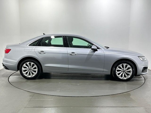 2021 Audi A4 - Photo 9