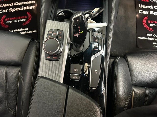 2017 BMW 5 Series - Photo 5