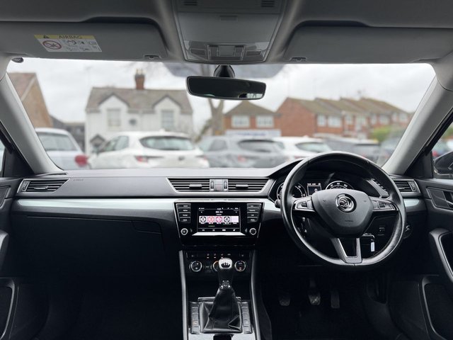 2016 SKODA SUPERB 2.0 TDI SE Business Hatchback 5dr Diesel Manual Euro 6 (s/s) (150 ps) - Photo 11