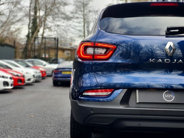 2019 RENAULT KADJAR 1.5 Blue dCi Iconic SUV 5dr Diesel Manual Euro 6 (s/s) (115 ps) - Photo 11