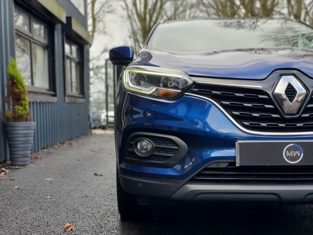 2019 RENAULT KADJAR 1.5 Blue dCi Iconic SUV 5dr Diesel Manual Euro 6 (s/s) (115 ps) - Photo 12