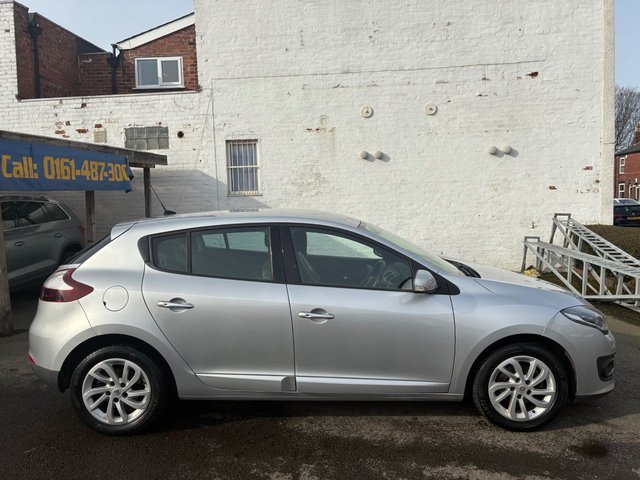 2015 Renault Megane 1.5L Dynamique Nav 5dr - Photo 12