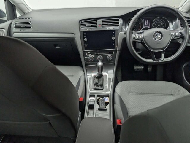USED 2018 68 VOLKSWAGEN GOLF 1.0 Golf SE Nav Semi-Auto 5dr CLICK & COLLECT/HOME DELIVERY