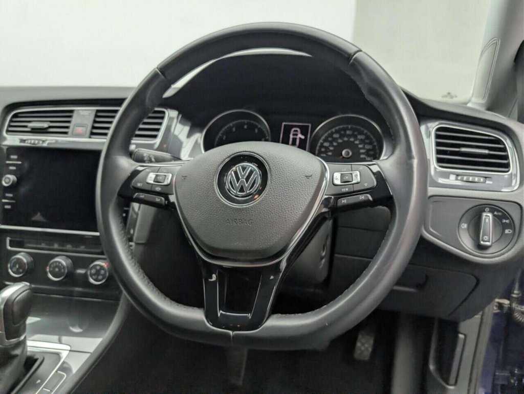 Used 2018 68 VOLKSWAGEN GOLF 1.0 Golf SE Nav Semi-Auto 5dr CLICK & COLLECT/HOME DELIVERY