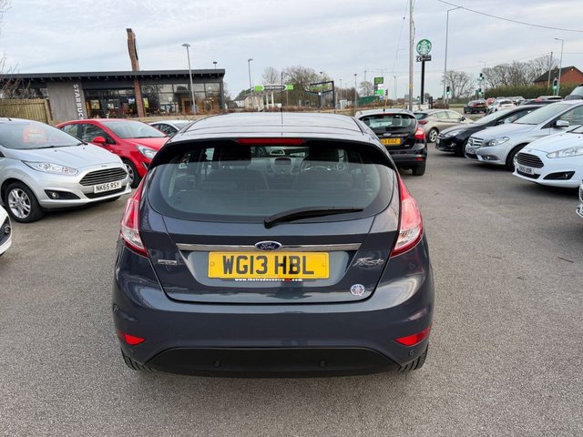 2013 FORD FIESTA 1.5 TDCi Zetec Hatchback 5dr Diesel Manual Euro 5 (75 ps) - Photo 5