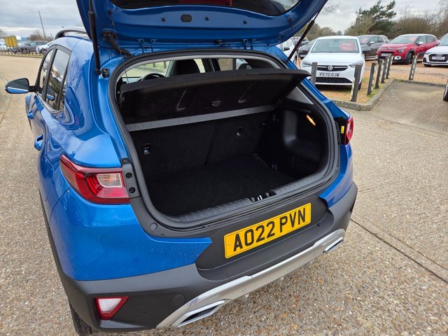 2022 KIA STONIC 1.0 T-GDi MHEV GT-Line SUV 5dr Petrol Hybrid Manual Euro 6 (s/s) (118 bhp) - Photo 8