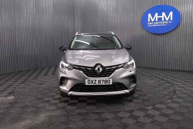 2020 RENAULT CAPTUR 1.5 Blue dCi Iconic SUV 5dr Diesel Manual Euro 6 (s/s) (95 ps) - Photo 2