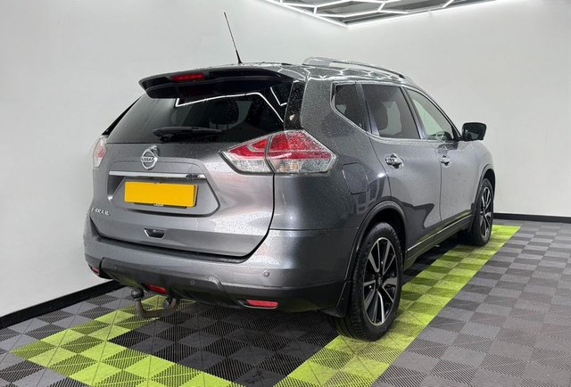 2017 NISSAN X-TRAIL - Photo 2