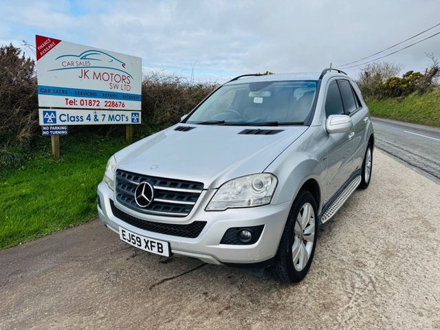 2009 59 Mercedes-Benz M-Class 3.0 ML350 CDI V6 BlueEfficiency SE SUV 5dr Diesel Tiptronic 4WD Euro 4 (224 ps)