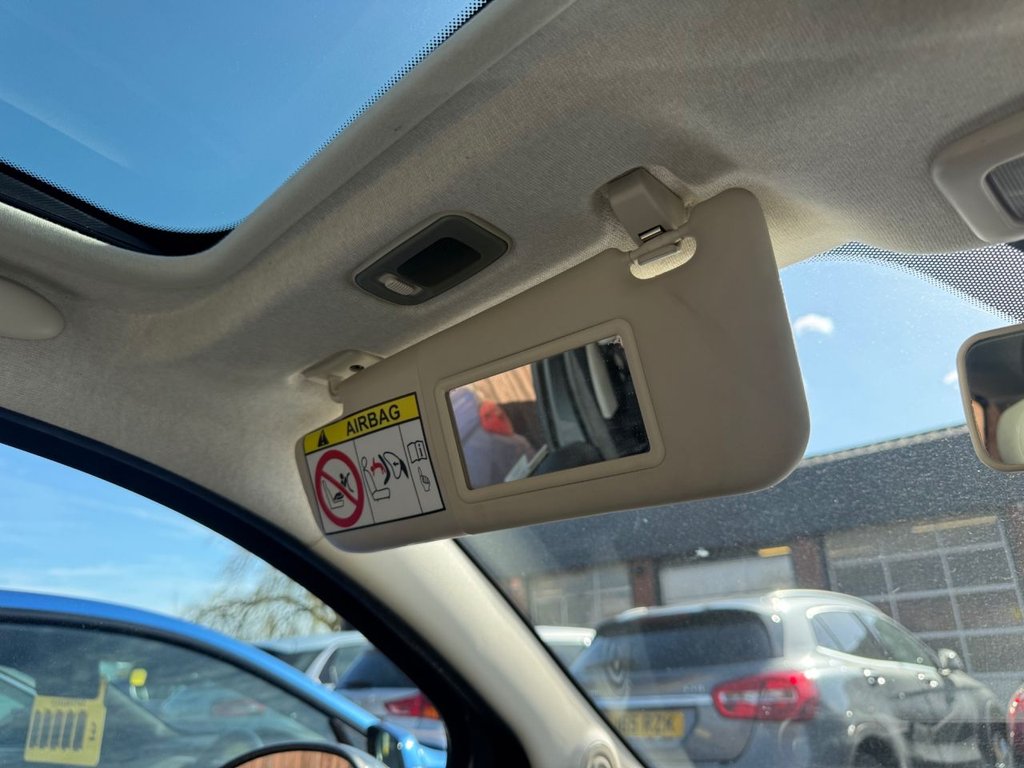 USED 2019 68 FIAT 500 1.2 Lounge Hatchback 3dr Petrol Dualogic Euro 6 (s/s) (69 bhp) 1 OWNER FROM NEW 2 KEYS FSH