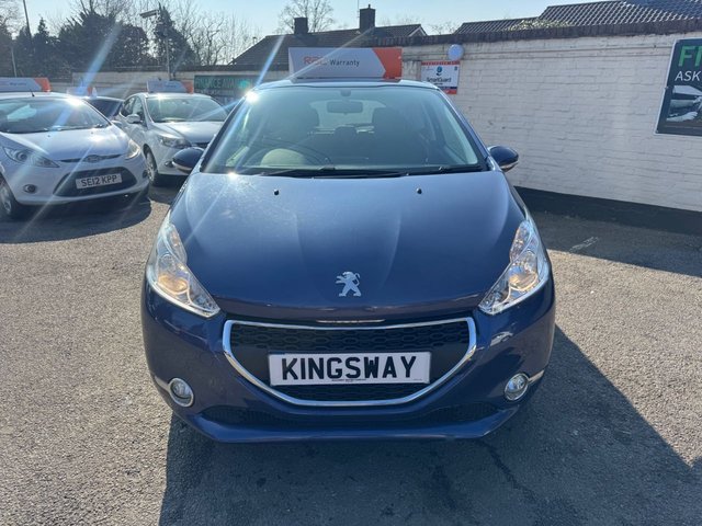 2013 PEUGEOT 208 2013 1.0 VTi Active Hatchback 3dr Petrol Manual Euro 5 (68 ps)
        
          £20 TAX! 2 KEYS, DAB, CRUISE - Photo 2