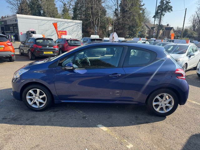 2013 PEUGEOT 208 2013 1.0 VTi Active Hatchback 3dr Petrol Manual Euro 5 (68 ps)
        
          £20 TAX! 2 KEYS, DAB, CRUISE - Photo 11