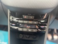 USED 2013 63 PEUGEOT 2008 1.6 e-HDi Feline SUV 5dr Diesel Manual Euro 5 (s/s) (Mistral) (115 ps) Great spec, Only 22,000 miles, 12 services, Navi, Full heated leather