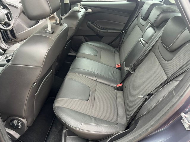 2012 FORD FOCUS - Photo 10