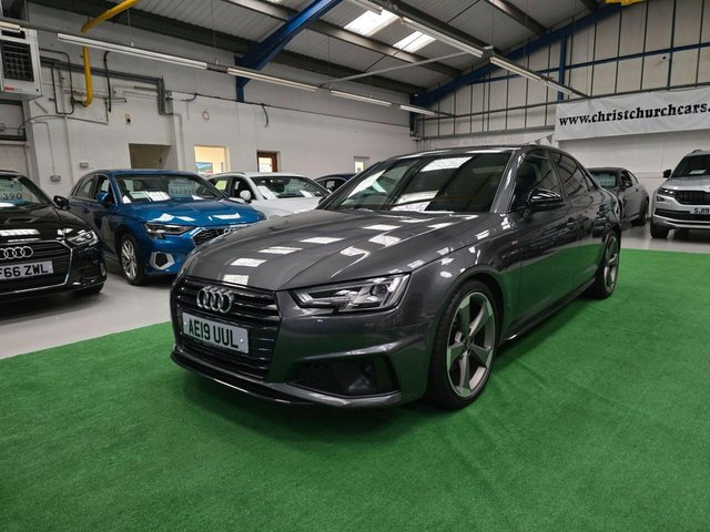 2019 AUDI A4 2.0 TFSI 35 Black Edition S Tronic Euro 6 (s/s) 4dr - Photo 6