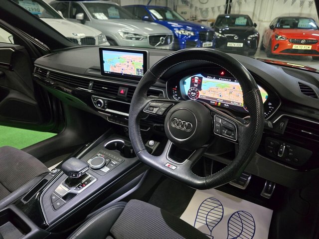 2019 AUDI A4 2.0 TFSI 35 Black Edition S Tronic Euro 6 (s/s) 4dr - Photo 12