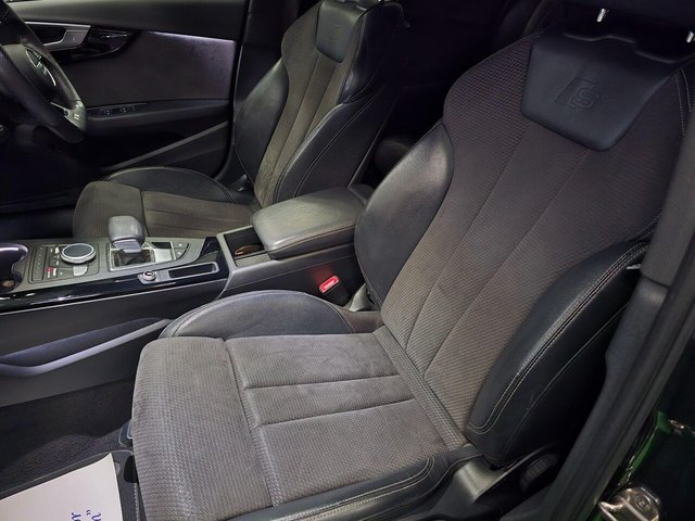 2019 AUDI A4 2.0 TFSI 35 Black Edition S Tronic Euro 6 (s/s) 4dr - Photo 10