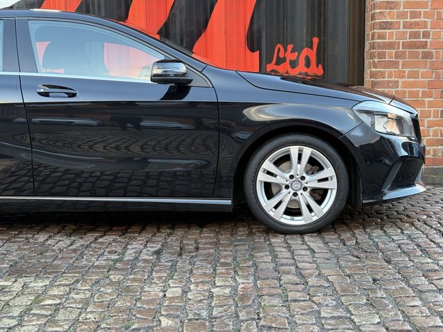 2016 Mercedes-Benz A-CLASS - Photo 12