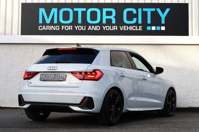 2019 AUDI A1 1.0 TFSI 25 S line Sportback 5dr Petrol Manual Euro 6 (s/s) (95 ps) - Photo 3