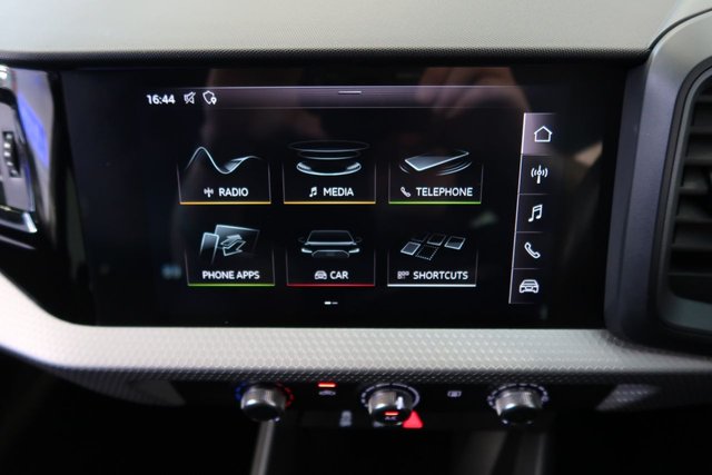 2019 AUDI A1 1.0 TFSI 25 S line Sportback 5dr Petrol Manual Euro 6 (s/s) (95 ps) - Photo 4