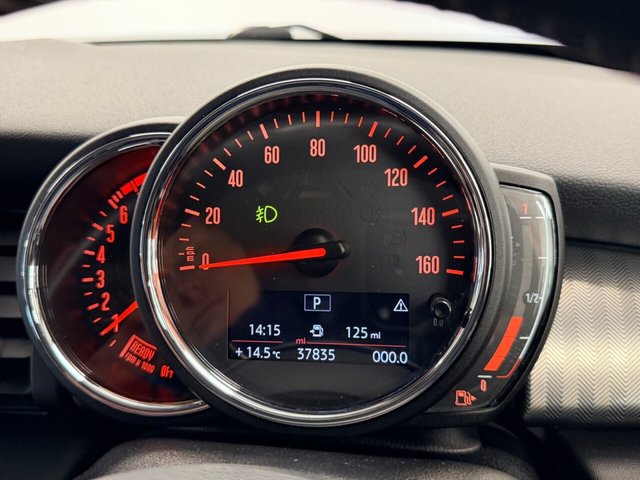 2020 MINI HATCH - Photo 11
