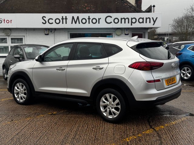 2019 HYUNDAI TUCSON - Photo 2