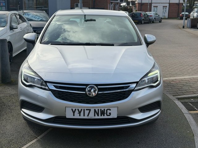 2017 Vauxhall Astra 1.4L Design 5dr - Photo 2