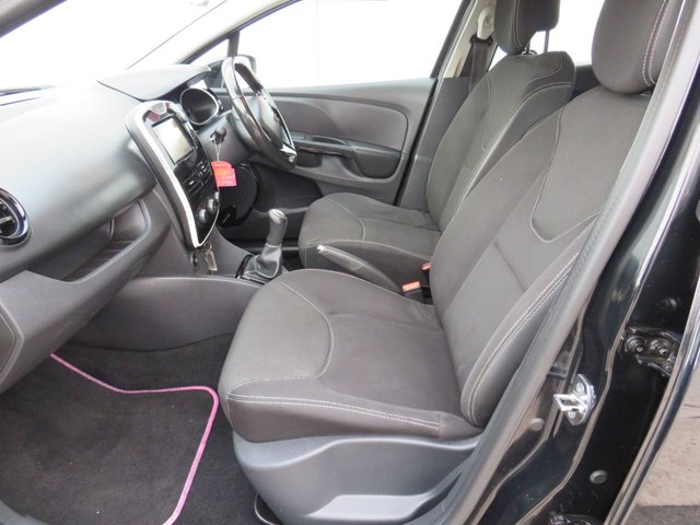 2016 RENAULT CLIO 2016 0.9 TCe Dynamique Nav Hatchback 5dr Petrol Manual Euro 6 (s/s) (90 ps) - Photo 9