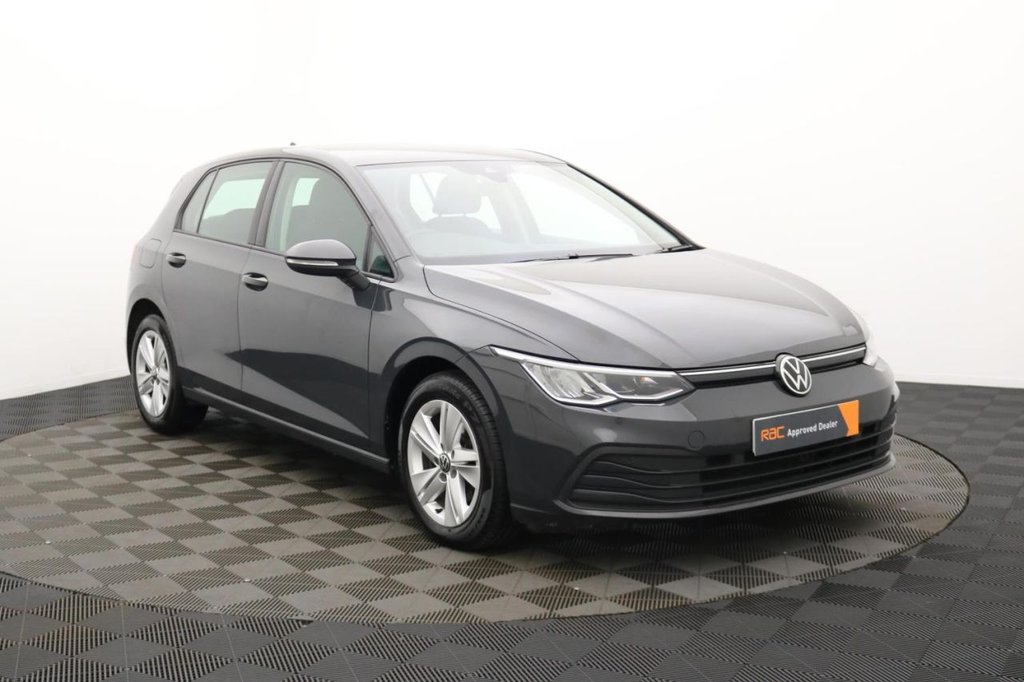USED 2022 22 VOLKSWAGEN GOLF 1.5 TSI Life Hatchback 5dr Petrol Manual Euro 6 (s/s) (130 ps) Car Play, Cruise, Sensors