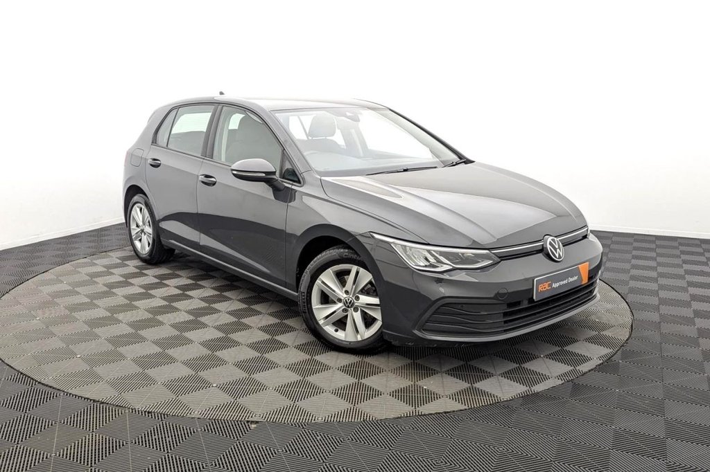 USED 2022 22 VOLKSWAGEN GOLF 1.5 TSI Life Hatchback 5dr Petrol Manual Euro 6 (s/s) (130 ps) Car Play, Cruise, Sensors