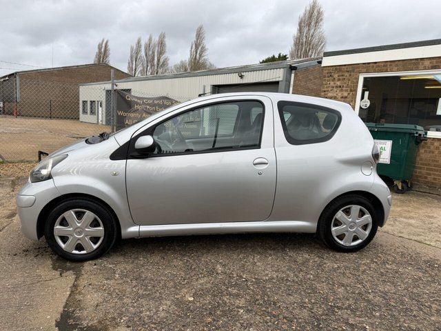 2011 TOYOTA AYGO - Photo 7