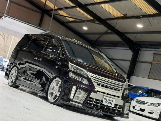 View our TOYOTA VELLFIRE