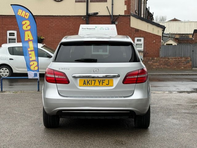 2017 MERCEDES-BENZ B-CLASS B250e Sport (Premium) MPV 5dr Electric Auto (179 ps) - Photo 4