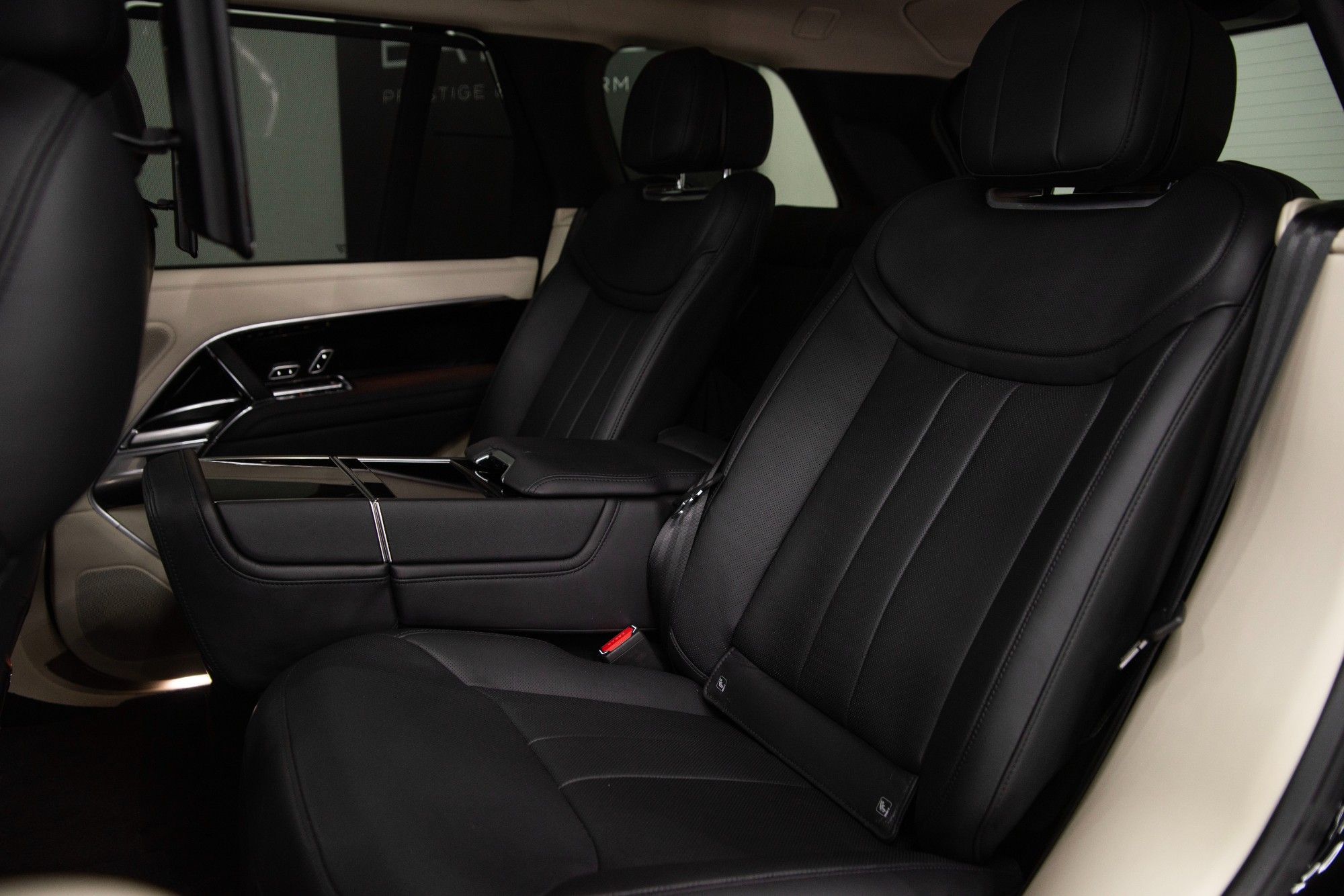 USED 2023 23 LAND ROVER RANGE ROVER 4.4 P530 V8 Autobiography 