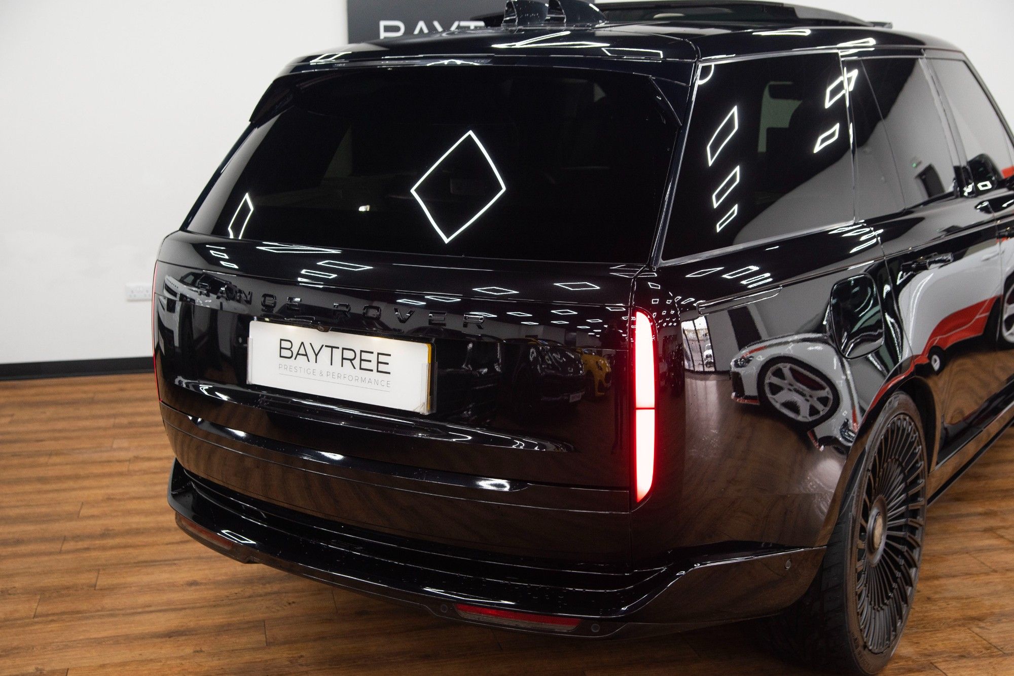 USED 2023 23 LAND ROVER RANGE ROVER 4.4 P530 V8 Autobiography 