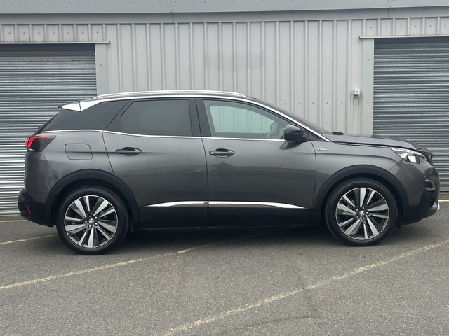 2018 PEUGEOT 3008 - Photo 6