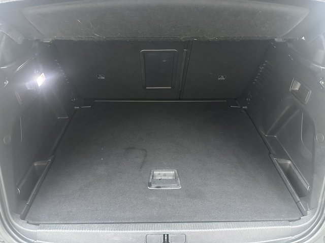 2018 PEUGEOT 3008 - Photo 9