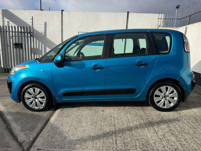 2013 Citroen C3 Picasso 1.6L VTR+ 5dr - Photo 2
