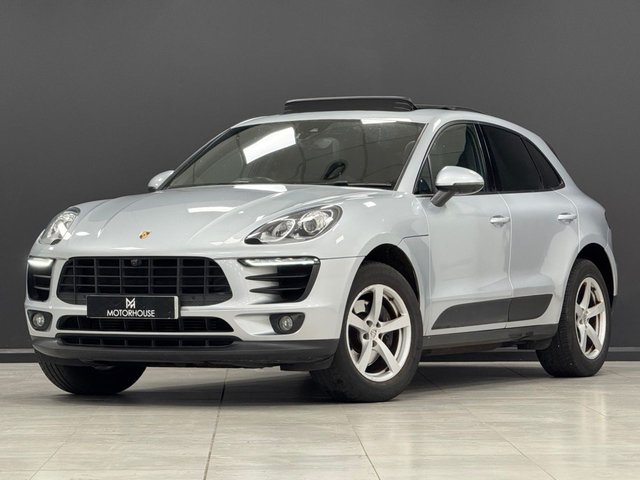 2016 PORSCHE MACAN - Photo 8
