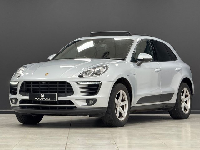 2016 PORSCHE MACAN - Photo 9