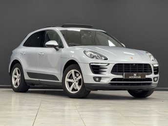 2016 PORSCHE MACAN