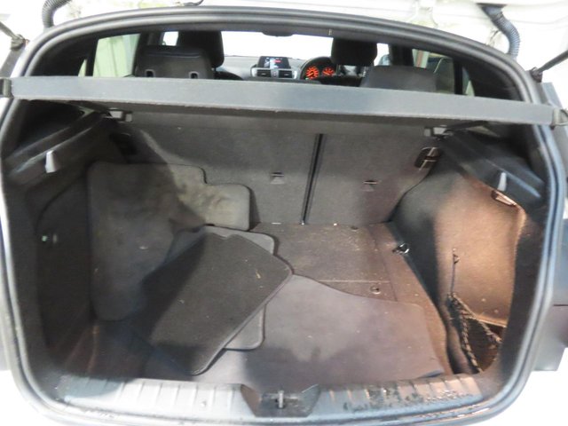 2015 BMW 1 SERIES - Photo 7